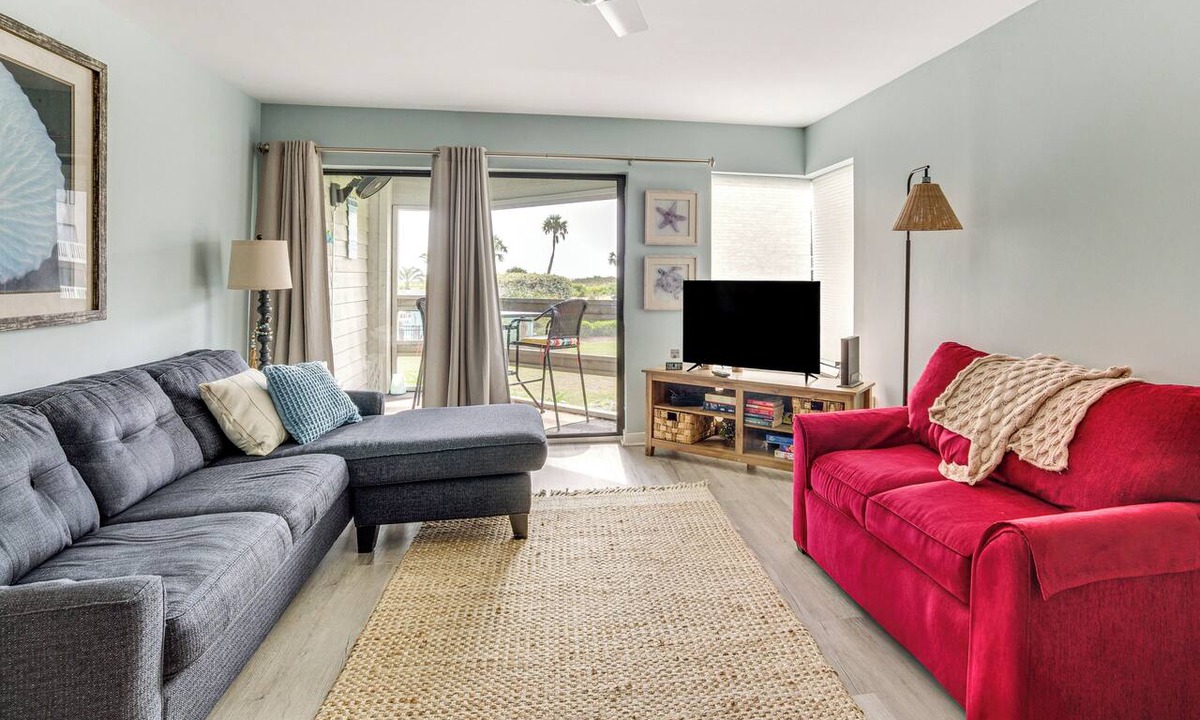 Oceanmarsh Subdivision Condo | Oceanfront Condo in Harbor Island Community!