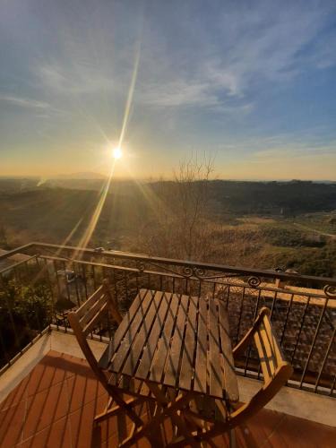 Casperia Apartment | Panoramico nell'antico borgo medievale di Casperia