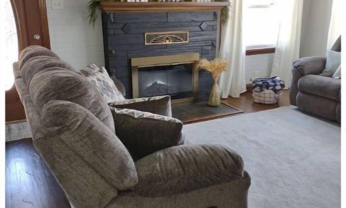 Eckerty House | Patoka Lake Getaway