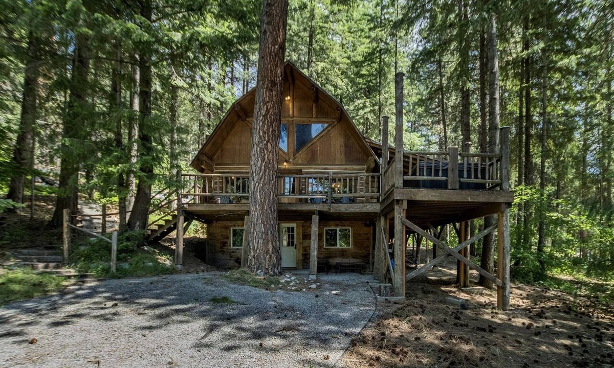 Ardenvoir Cabin | Pet-Friendly Cabin Rental in Leavenworth, WA