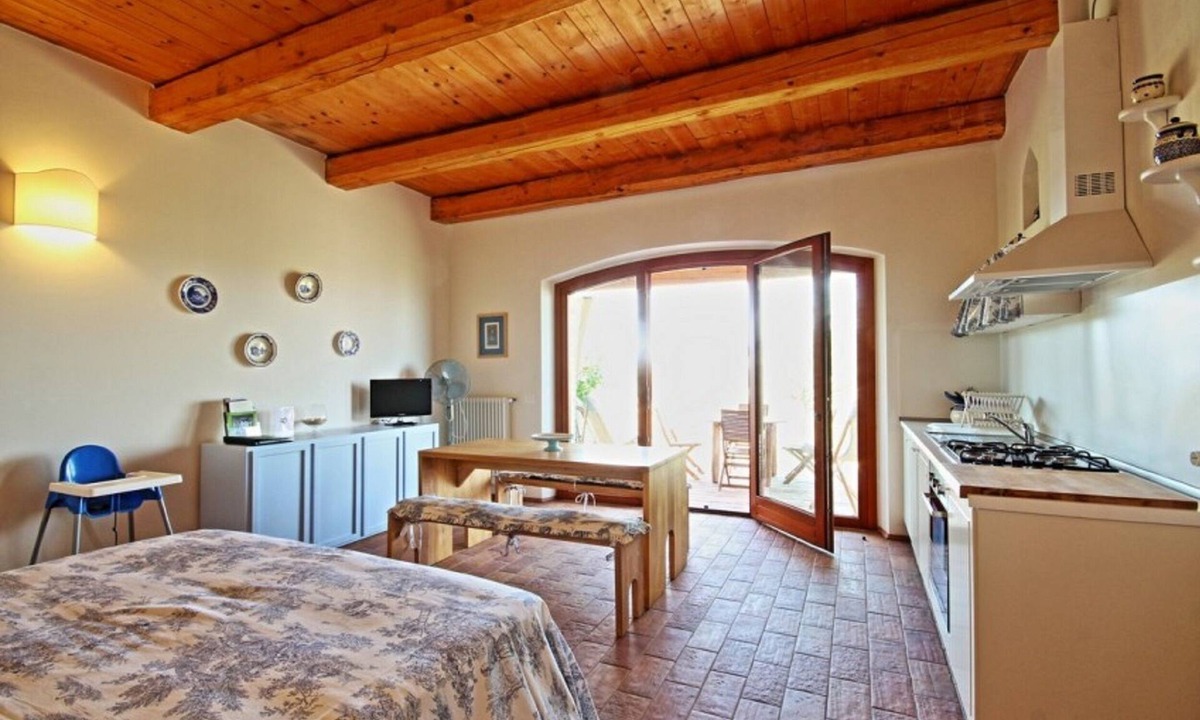 Montelabbate Apartment | Picchio at il Montale Montelabbate: a dreamy countryside retreat with top view