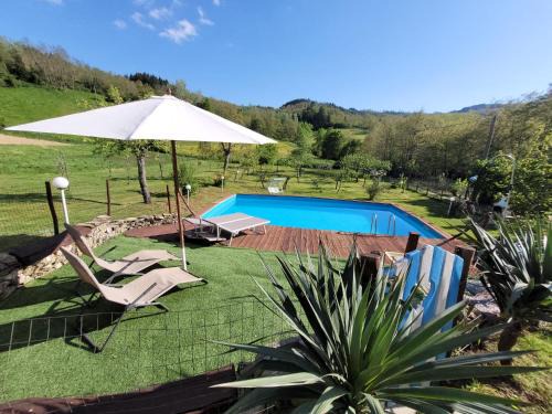 Pratovecchio Villa | Podere La Machiusa - Villa with pool