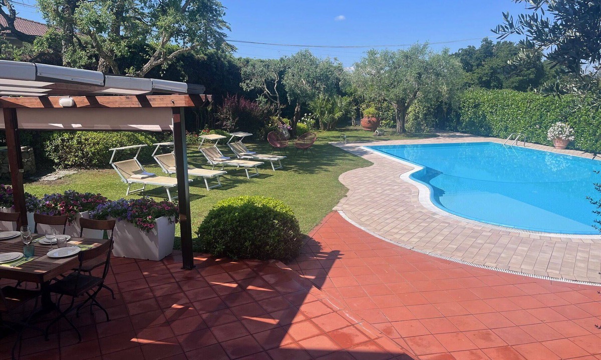 Santarcangelo di Romagna Villa | Private Villa with private pool, sauna, A/C, WIFI, TV, patio, panoramic view, close to Rimini