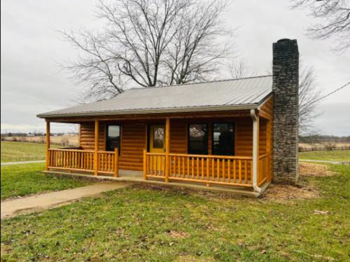 Harrodsburg House | Private Bourbon Cabin