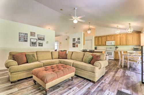 Thompson House | Private Dog-Friendly Home: 3 Mi to Elk Mountain