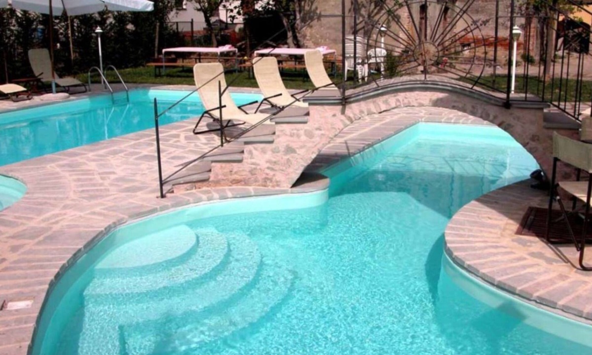 Piosina Villa | Private Villa with hot tub, WIFI, A/C, private pool, TV, veranda, pets allowed, panoramic view