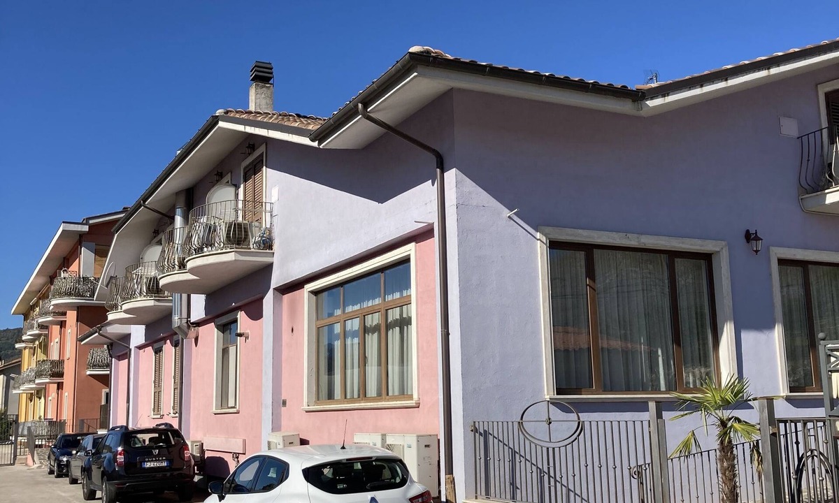 Avezzano House | Residence le Ginestre Appartamento N° 6 Bilocale 2 Posti Letto
