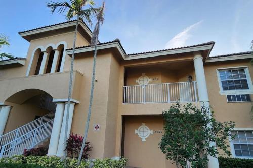 Port Saint Lucie Apartment | Right Direction Rentals Studio Villa 8231