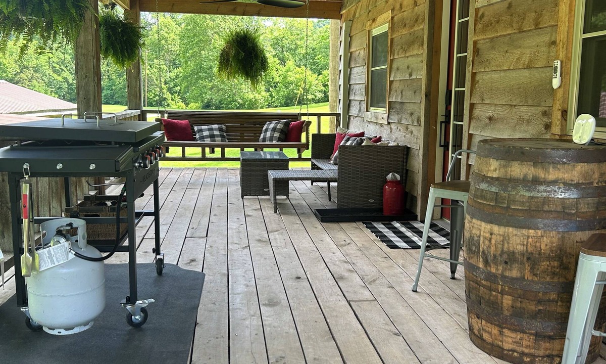 Keene Cabin | River Retreat: Private Cabin Getaway on the Bourbon Trail