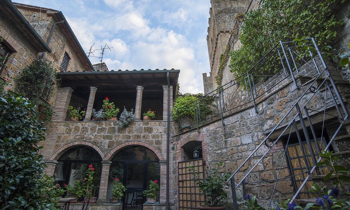 Proceno Other | Romantic accommodation, in a castle, with swimming pool