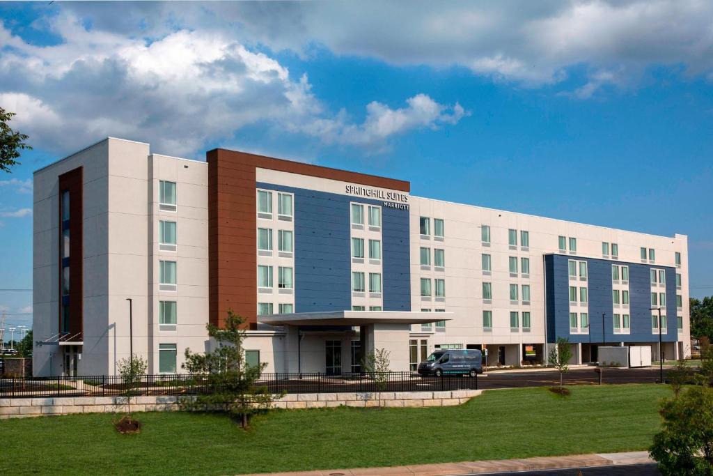Newark Hotel | Springhill Suites By Marriott Newark Downtown