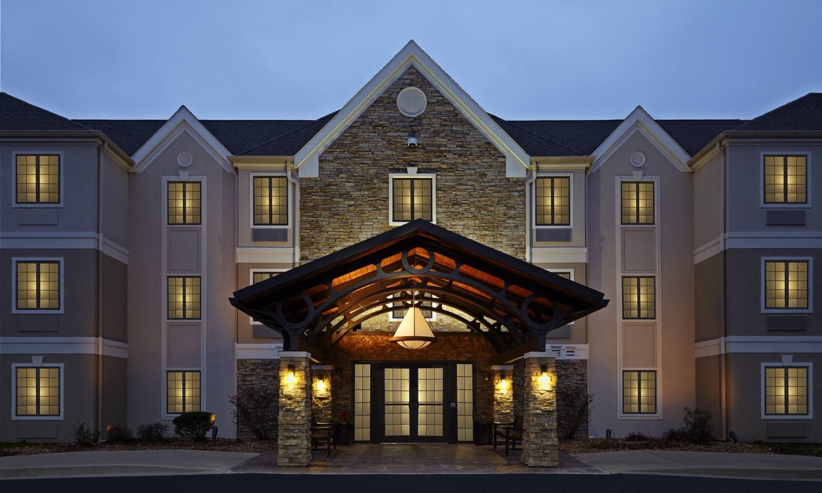 Springfield Hotel | Staybridge Suites South Springfield by IHG