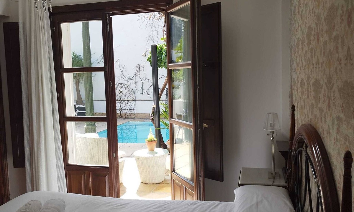 San Pedro Hostel | SUITE COMARES