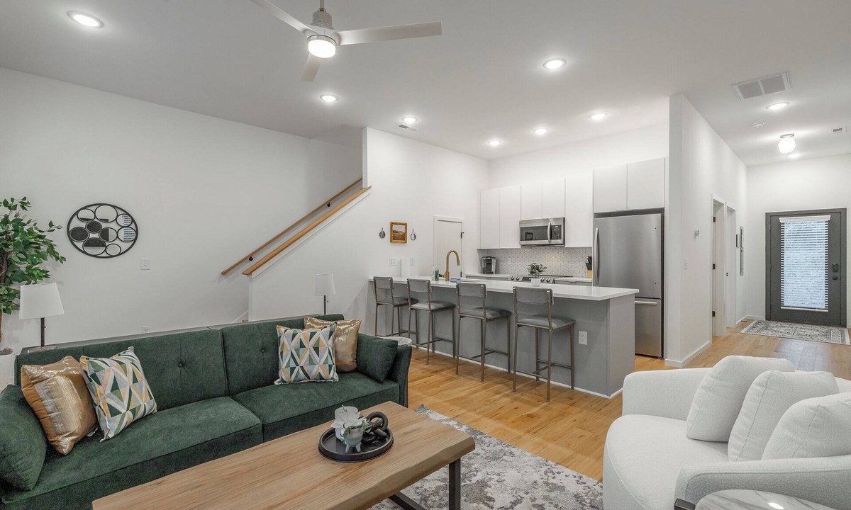 Lookout Valley Neighborhood Association House | The Juniper - a PMI Scenic City Vacation Rental