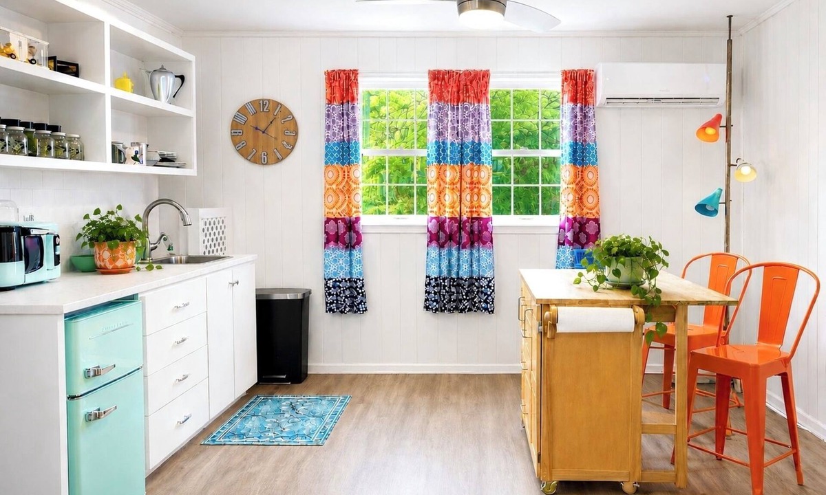 Monteagle House | The Monteagle Train Cottage