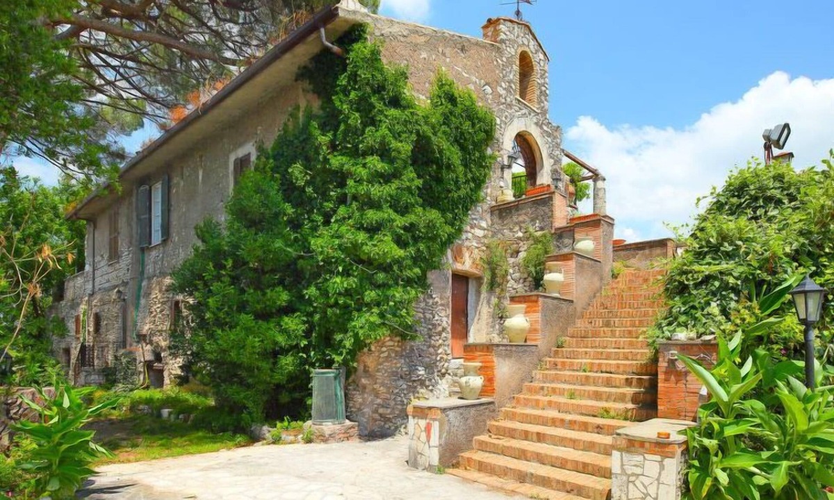 Guidonia Montecelio House | Torretta Serviana by Interhome