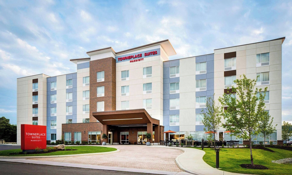 Perrysburg Hotel | Towneplace Suites By Marriott Toledo Perrysburg