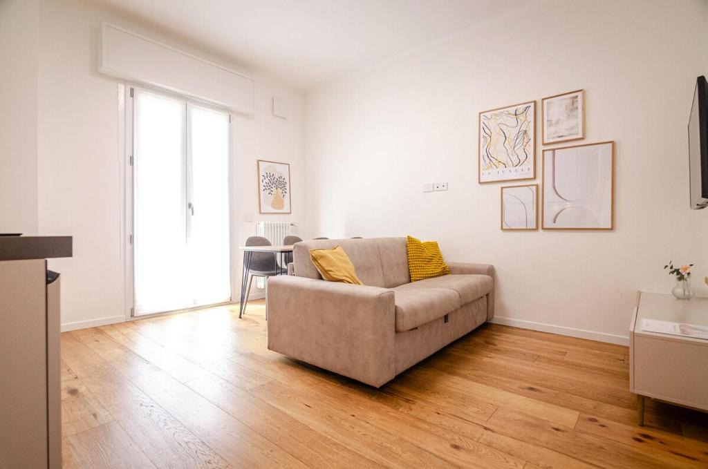 San Donato-San Vitale Apartment | Vela Home