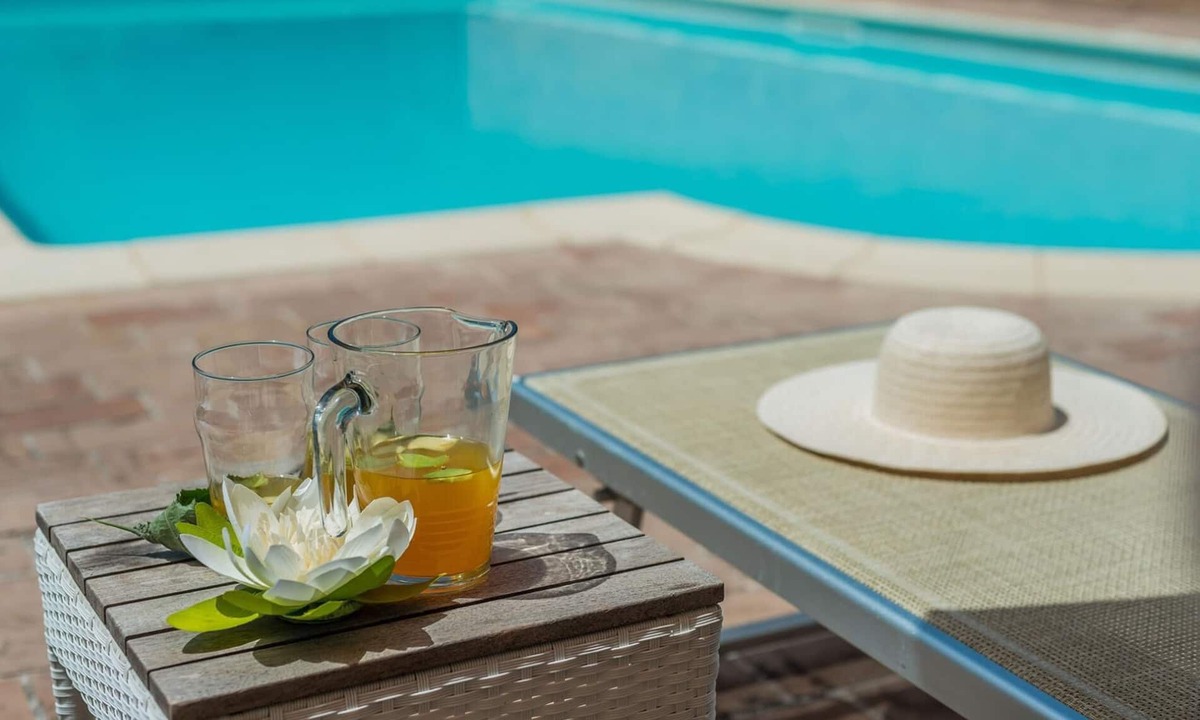 Pergola Villa | Villa Design - Private villa, 3 bedrooms, pool, A/C, wifi, EV charger, Marche