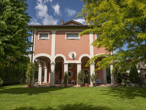 Portile Bed & Breakfast | Villa Matildis