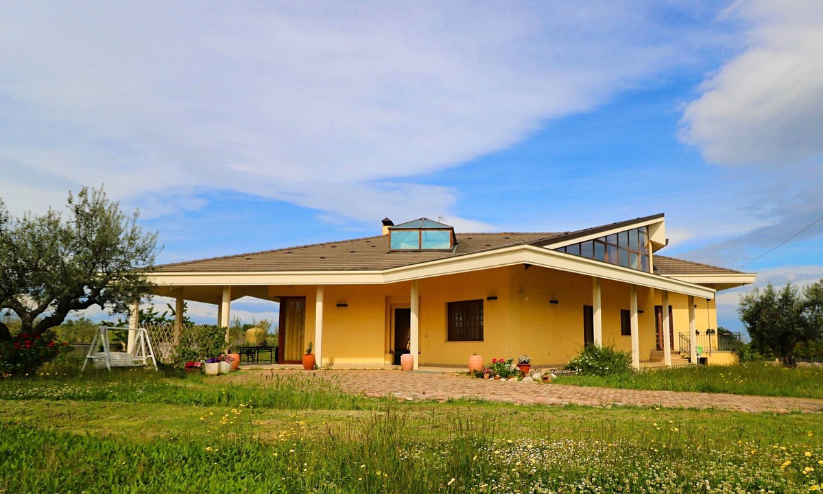 Villa Caldari Villa | Villa with large garden 10 minutes from the beach