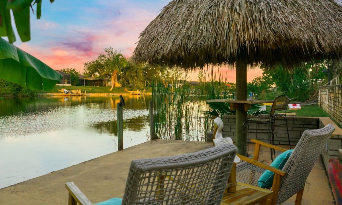 Cape Coral Villa | Waterfront Paradise with HTD Pool, Kayaks & Games