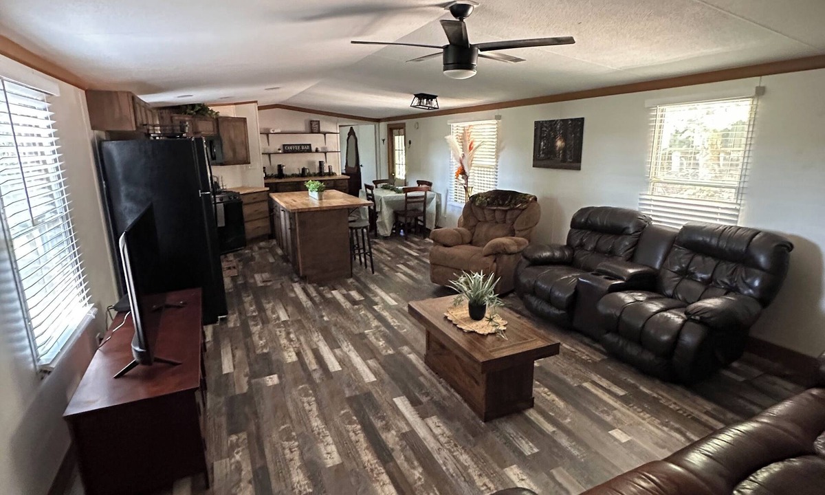 Ashley Oaks House | Windrock Hills: Direct Trail Access 3BR Retreat – No Trailering!