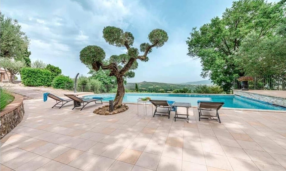 Panicale Villa | WONDERFUL VILLA:SPECIAL 2023!INQUIRY SOON! PRIVATE POOL- SLEEP UP TO 8