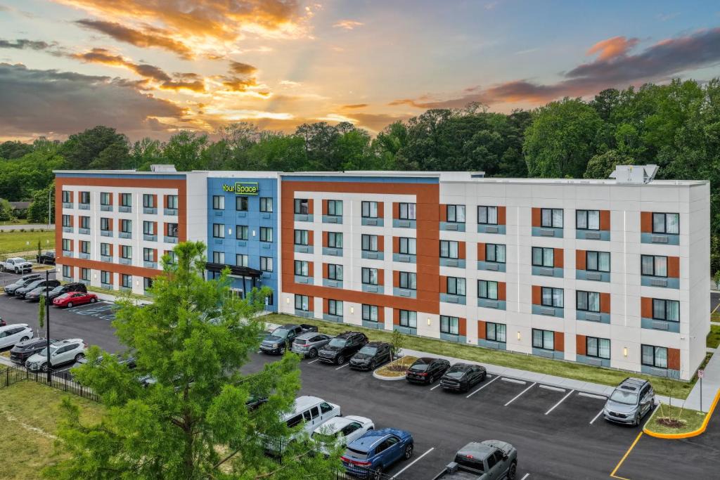 Western Branch North Hotel | YourSpace Hotels Chesapeake
