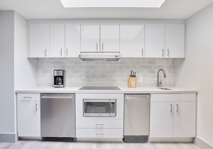 Sonder | The Grace | Beautiful Studio + Courtyard