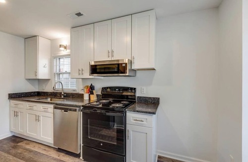 Hillsboro Village Condo | 17th Ave South Unit B