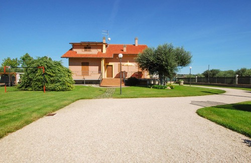 Corridonia House | 2 bedroom beautiful home in Corridonia