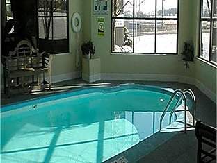 Washington Hotel | 2-Star Hotel ∙ Holiday Inn Express Washington Hotel
