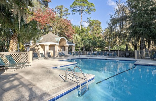 Shipyard Plantation Villa | 205 Colonnade Club - Shipyard - 2 Bed 2 Bath Sleeps 6 - Hilton Head Rentals