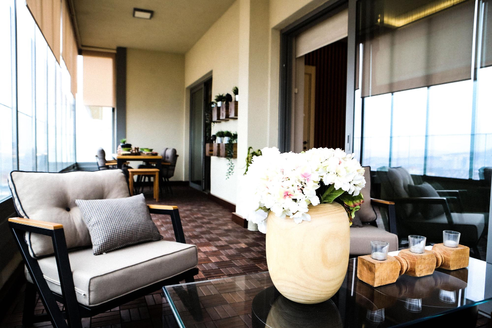 East Flushing Apartment | 2F - 4 Bath Deck
