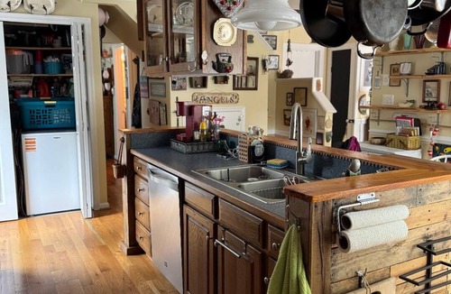 Colonial Beach House | 3-bedroom house in charming Colonial Beach with AC, WiFi