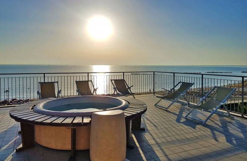 Roseto degli Abruzzi Apartment | 35 m² Apartment ∙ 1 bedroom ∙ 5 guests