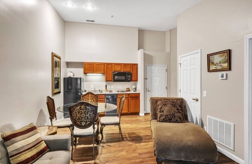Nashville Condo | 3rd Floor Back Side Penthouse Suite - 307 by Grand Wood Suites