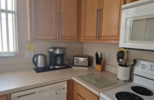 Haines City Villa | 4 bed 3 bath Beautiful family villa