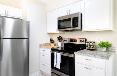 Cordova House | 4bedroom + 3bath Home in Cordova