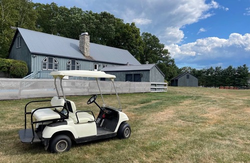 Hillside Lake House | 5 Bedroom 20 Acre Country Estate with a Pool in Hudson Valley/Dutchess County