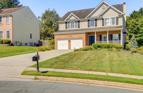 Nottingham House | 54 Mi to Dtwn DC: Spacious Family Home!