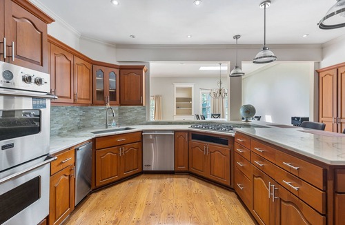 Great Falls House | A comfortable stay in a grand home