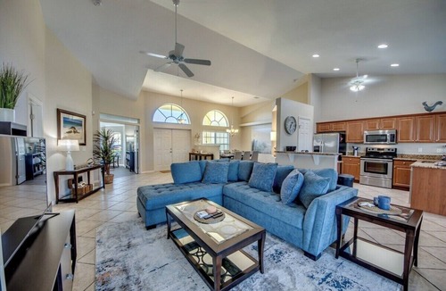 Cape Coral Villa | A spacious 3-bedroom retreat in sunny Cape Coral.