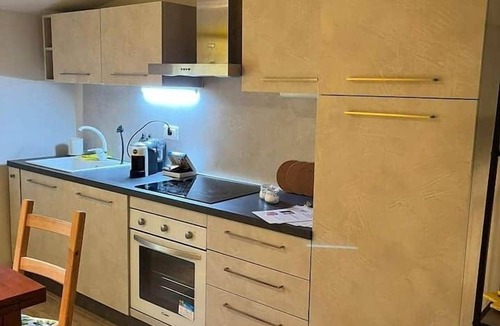 Montecchio Apartment | A Yellow Primrose in the hamlet
