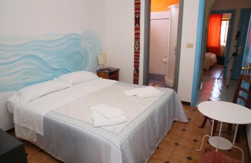 Ventotene Bed & Breakfast | Affittacamere Via Muraglione