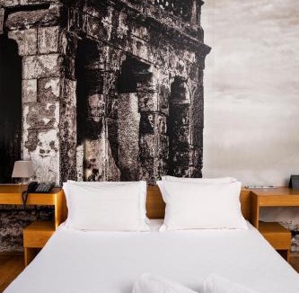 Almeria Centro Hotel | Aire Hotel & Ancient Baths