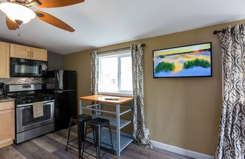 Punaluu Apartment | Aloha Studio – AC, Near Beach, Near PCC