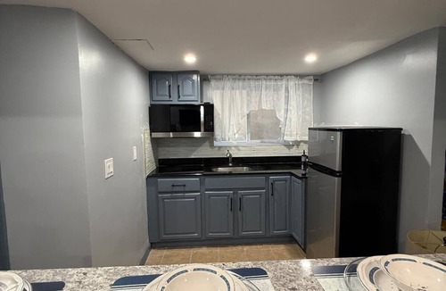 Northwest Yonkers Apartment | Apartment B - Next to Hiking Trail - Back Entrance