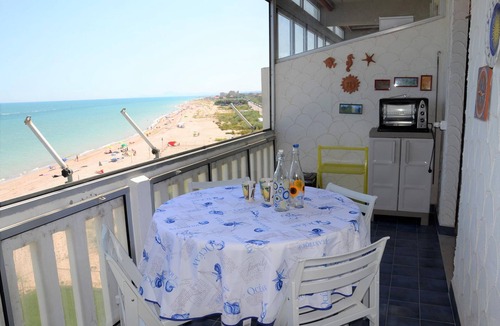 Marotta Apartment | Apartment by the Marotta Beach